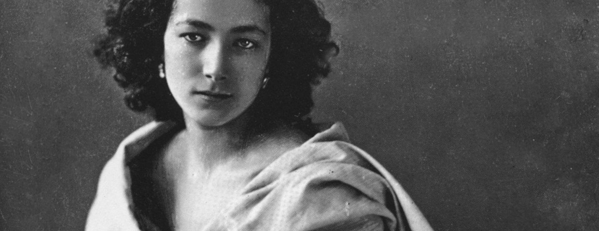 SARAH-BERNHARDT.jpg SARAH BERNHARDT