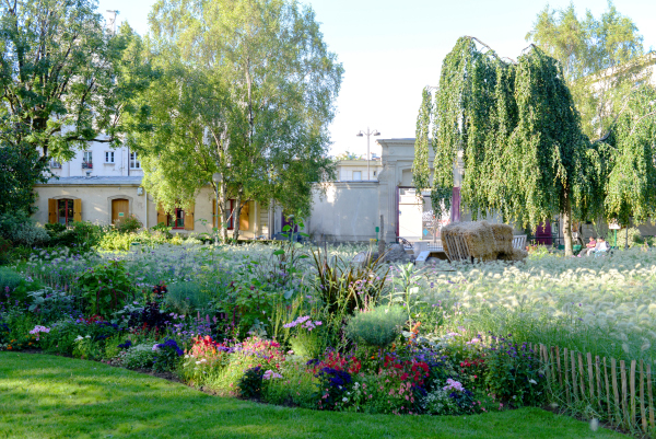 Jardin Villemin - Decoflo 2014 148035 (Mairie de Paris - Christophe Noël)