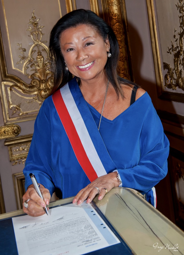 Jeanne d'Hauteserre mariage.jpg
