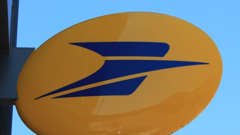la poste enseigne
