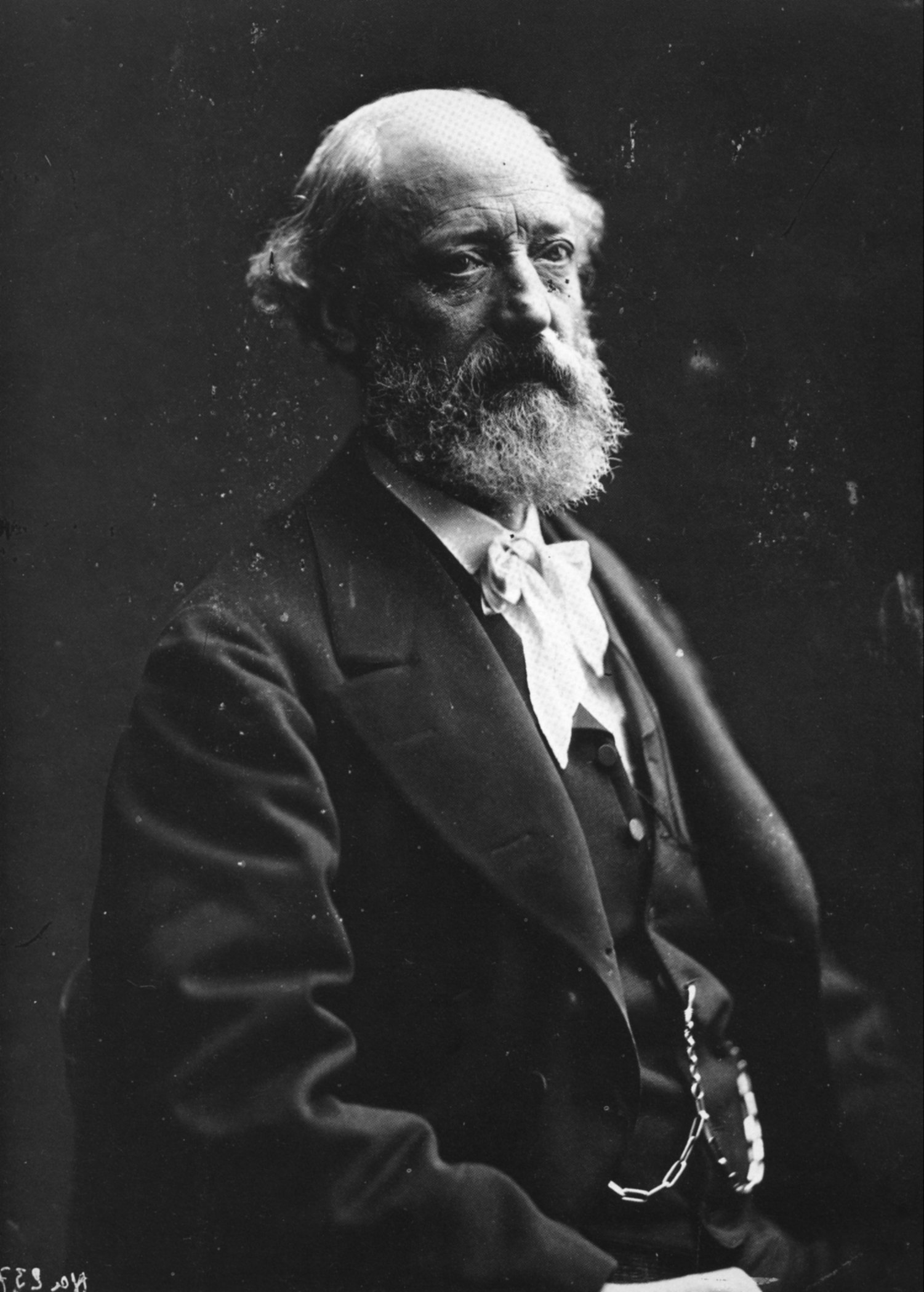 Félix_Nadar_1820-1910_portraits_Eugène_Viollet_le_Duc.jpg
