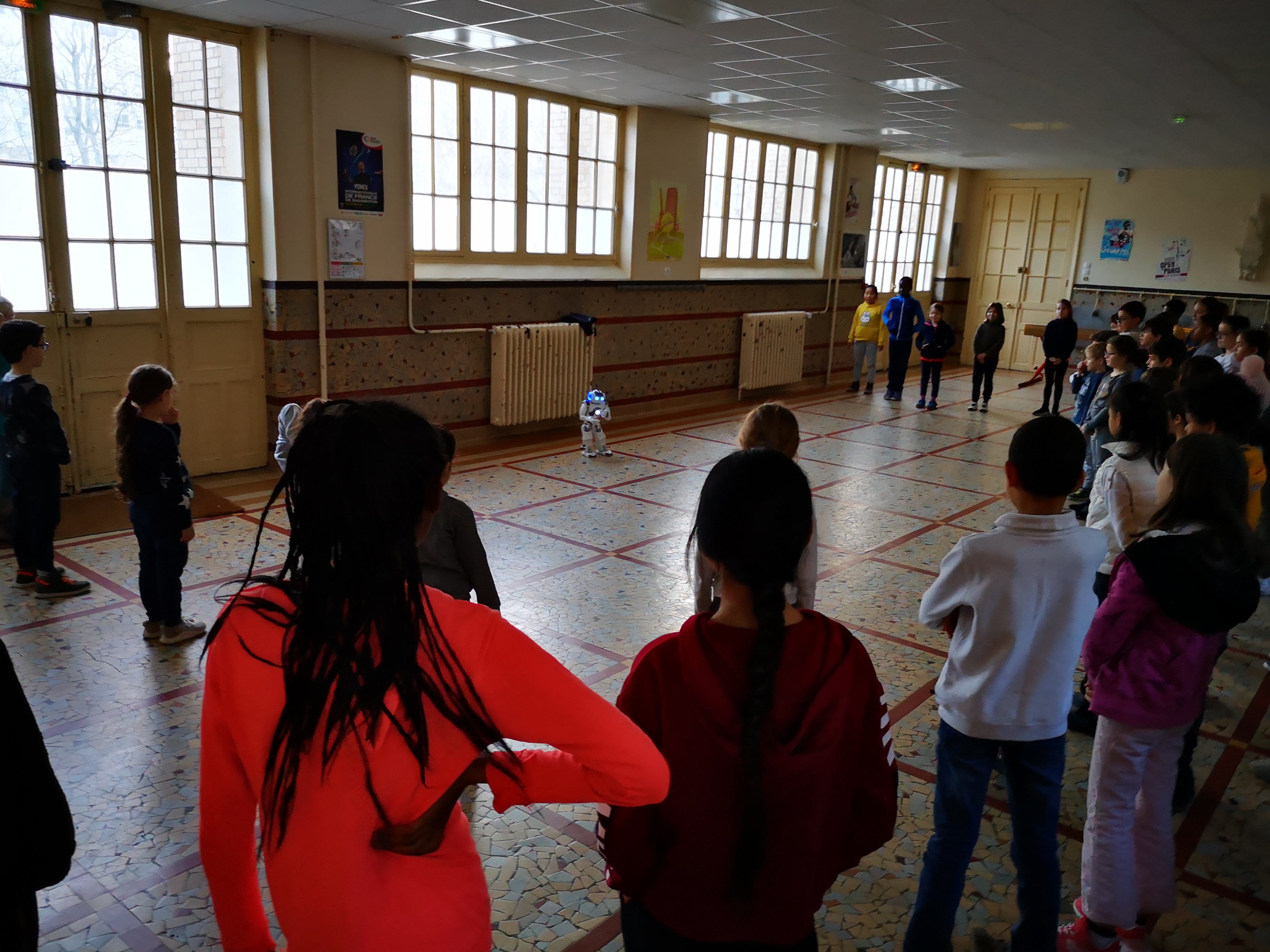 NAO dans les écoles (8).jpg