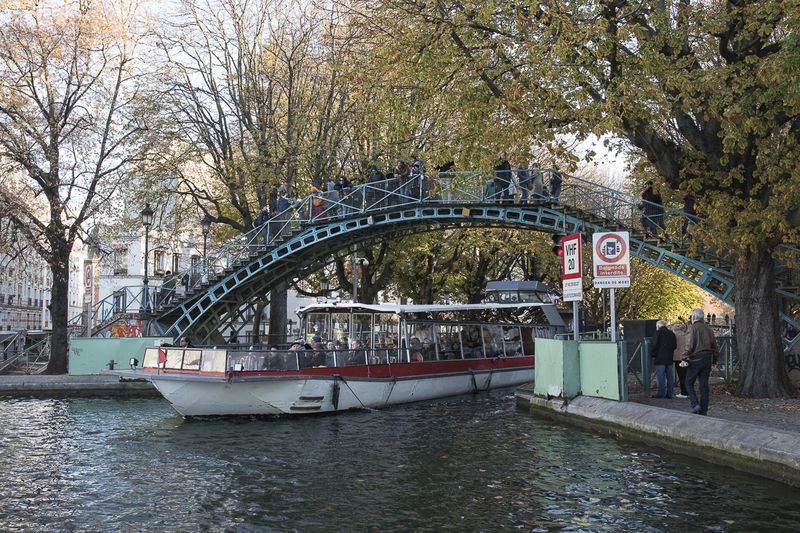 Canal Saint-Martin - péniche - bateau.jpg (Guillaume Bontemps - Ville de Paris)