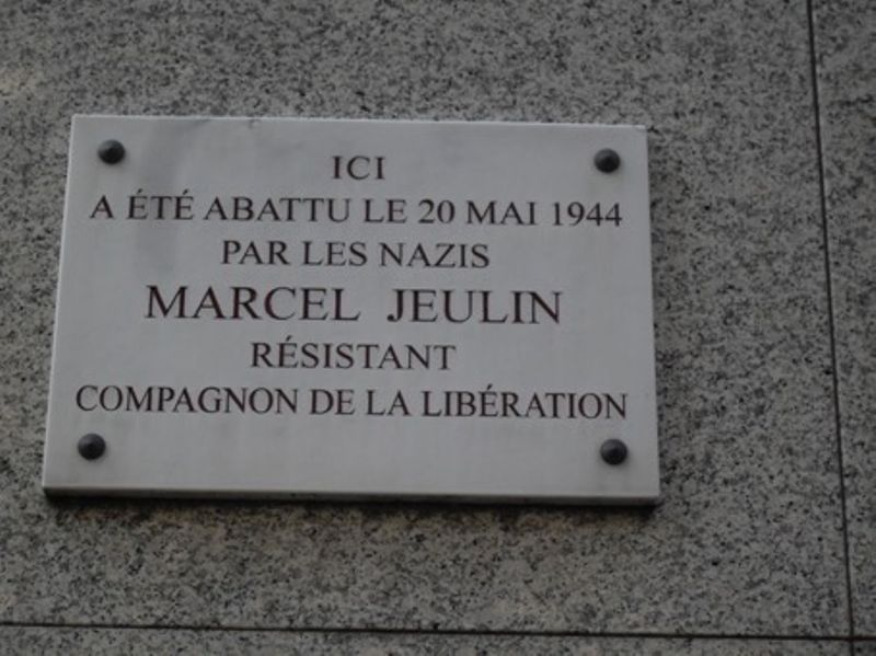Marcel Jeulin.jpg Plaque en hommage au Compagnon de la Libération Marcel Jeulin, abattu par les nazis à son domicile le 20 mai 1944, située 89/93, avenue du Général Michel-Bizot