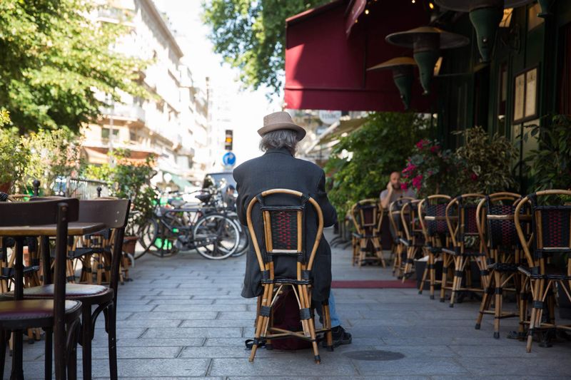Terrasse Paris déconfinement.jpg (Jean-Baptiste Gurliat - Ville de Paris)