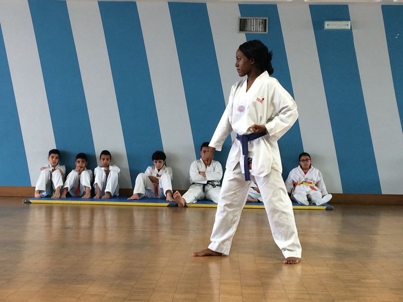 Taekwondo à l'association des Enfants de la Goutte d'or (EGDO) Taekwondo à l'association des Enfants de la Goutte d'or