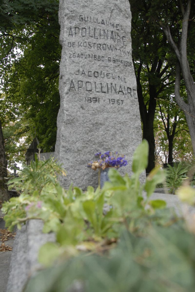 Tombe d'Apollinaire au Père Lachaise (Basile Vaillant / Mairie de Paris)