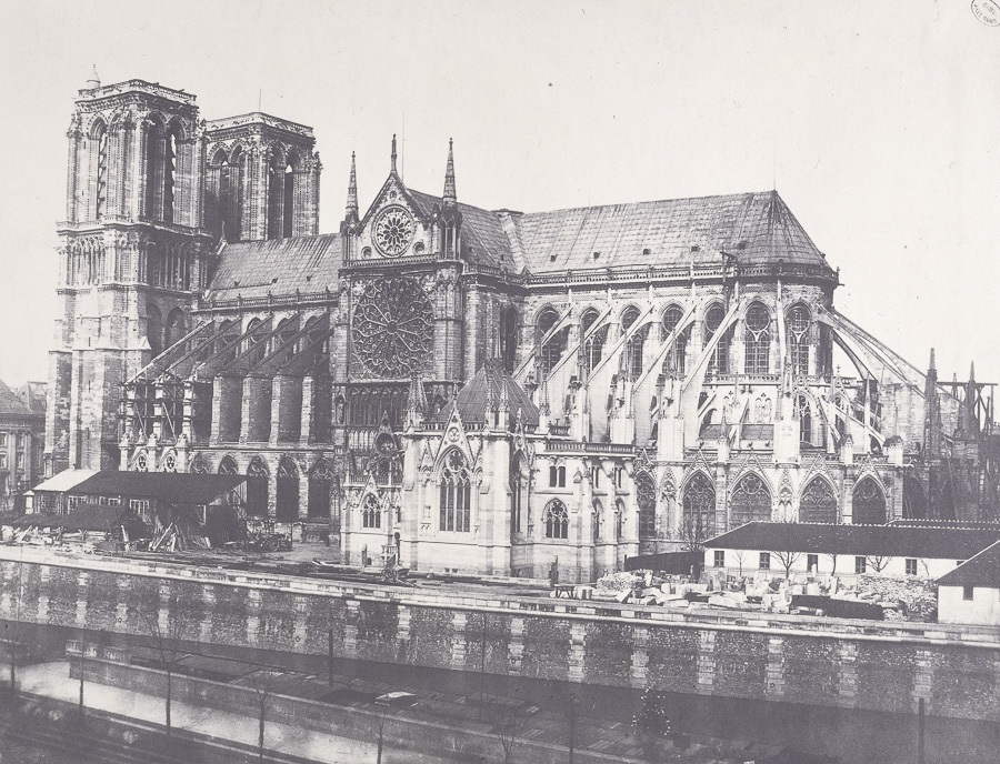 Notre Dame : la voix de la sagesse 2019%2F3%2FRV_27311-1