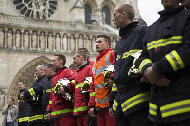 Sapeurs Pompiers de Paris au lendemain de l'incendie de la Cathédrale Notre-Dame de Paris (Joséphine Brueder / Ville de Paris)