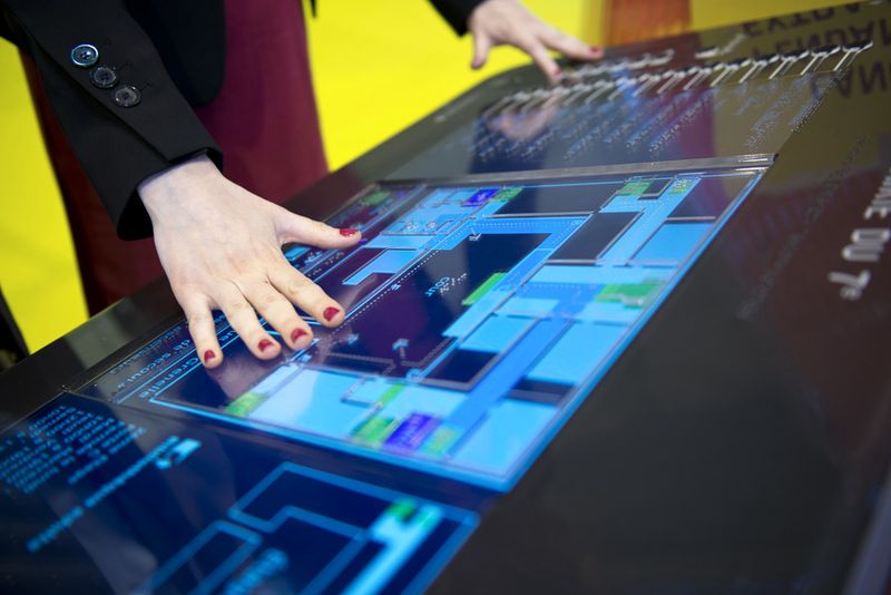 Tablette numérique (Clémentine Roche / Ville de Paris)