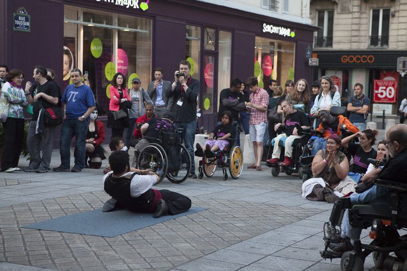 La nuit de l'accessibilité (Jean-Baptiste Gurliat / Ville de Paris)