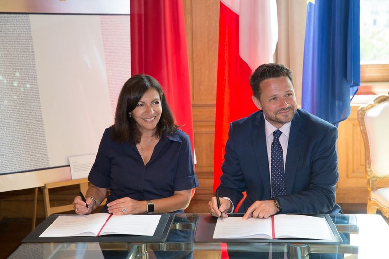 Maire de Paris et Maire de Varsovie (Henri Garat)