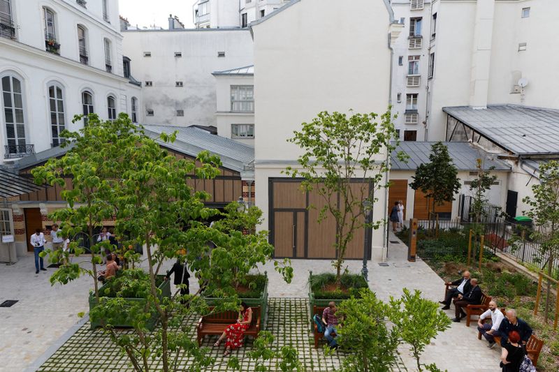 Logements sociaux dans l’hôtel particulier Cromot du Bourg 9, rue Cadet 9e (Henri Garat / Ville de Paris)