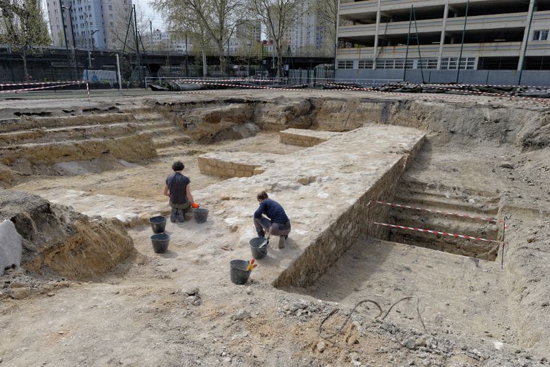 Vue des vestiges du bastion n°33 de l'enceinte de Thiers (XIXe siècle) mis à jour avril 2019 près porte de la Chapelle (Pascal Saussereau / DHAAP Ville de Paris)